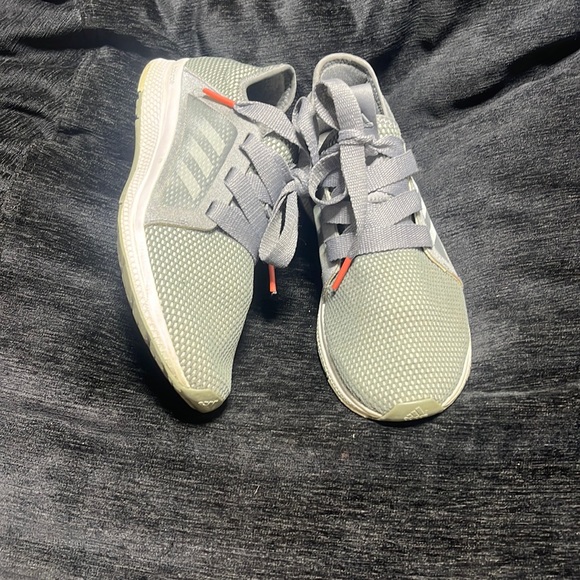 adidas running shoes - Picture 1 of 7